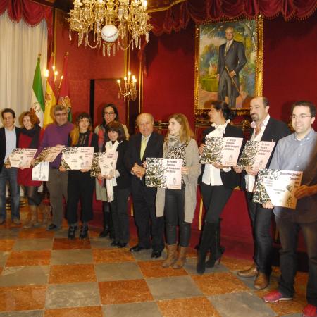 ©Ayto.Granada: EL AYUNTAMIENTO PREMIA A LOS ESCAPARATES NAVIDEÑOS MÁS ORIGINALES ©Ayto.Granada: EL AYUNTAMIENTO PREMIA A LOS ESCAPARATES NAVIDEÑOS MÁS ORIGINALES